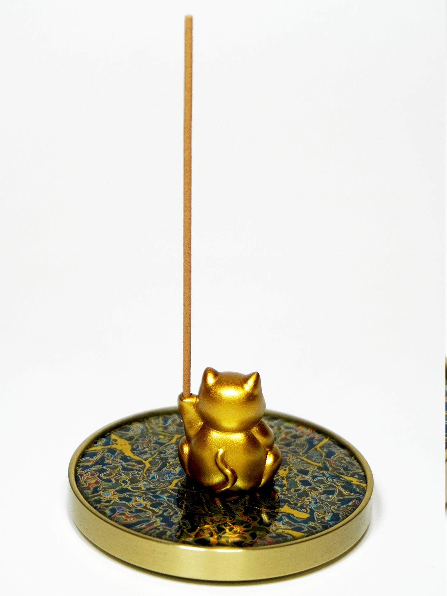 Wealth-Attracting Fortune Cat Incense Holder | Chinese Fengshui Brass & Lacquer Censer for Prosperity & Good Luck