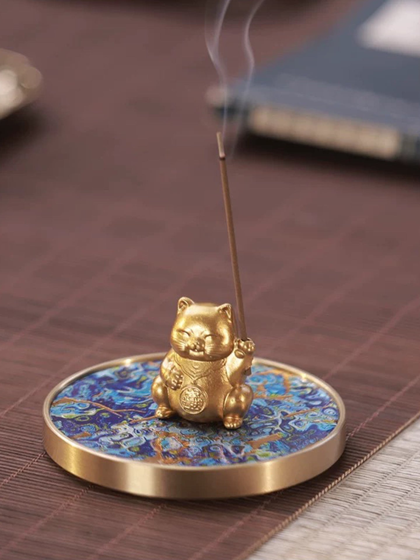 Wealth-Attracting Fortune Cat Incense Holder | Chinese Fengshui Brass & Lacquer Censer for Prosperity & Good Luck