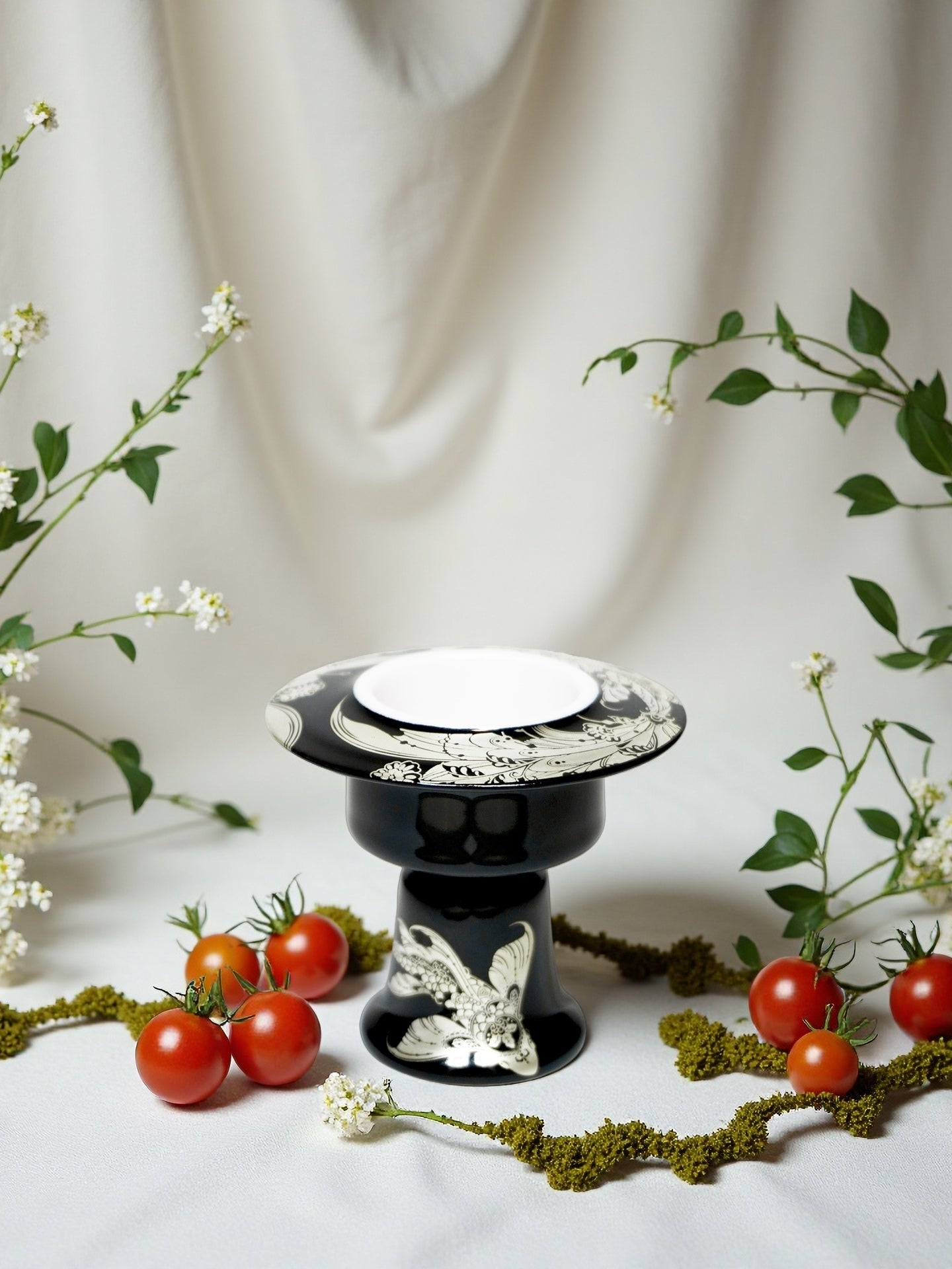 Jet Black Silver-Inlaid Xuanying Fish Incense Holder | Chinese Fengshui Ceramic Censer with Hand-Painted Artistry | Auspicious Fish for Prosperity & Harmony