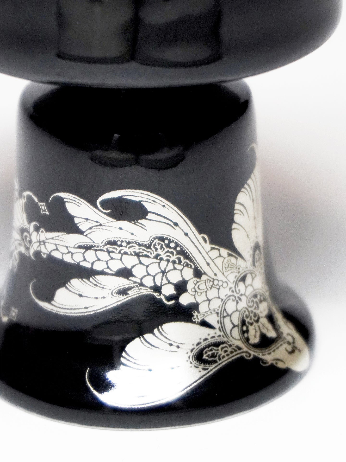 Jet Black Silver-Inlaid Xuanying Fish Incense Holder | Chinese Fengshui Ceramic Censer with Hand-Painted Artistry | Auspicious Fish for Prosperity & Harmony